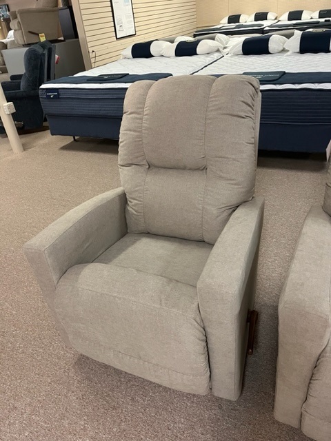 Casey Rocker Recliner image 1