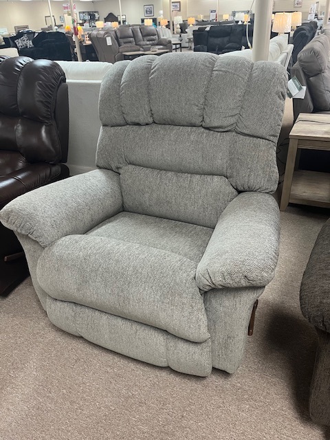 Randell Rocker Recliner image 1
